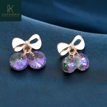 Pretty bow earrings with stone