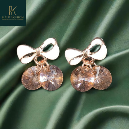 Pretty bow earrings with stone