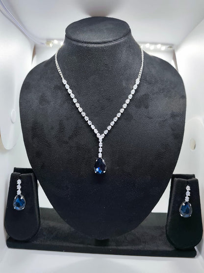 necklace set  of rich stone with pair of earrings